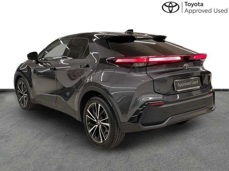 Toyota C-HR 140hp HEV Premium BiTone | carplay | camera, Automaat, 72 kW, 109 g/km, Adaptive Cruise Control