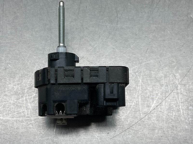 PHARE MOTEUR Toyota Land Cruiser (J15) (01-2009/-), Autos : Pièces & Accessoires, Autres pièces automobiles, Toyota, Utilisé