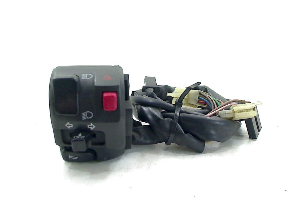 STUURSCHAKELAAR LINKS Yamaha TDM 850 1996-2001 (TDM850 4TX), Motoren, Dhr. S. di Majo, Gebruikt, Info@cama-motorparts.nl, P.J. Troelstraweg 8 8
3144 CX  MAASSLUIS, NL