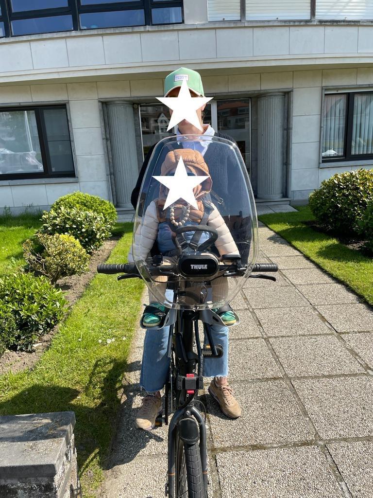 Thule yepp mini + wind screen, Vélos & Vélomoteurs, Accessoires vélo | Sièges de vélo, Comme neuf, Siège avant, 0 à 13 kg, Repose-pieds