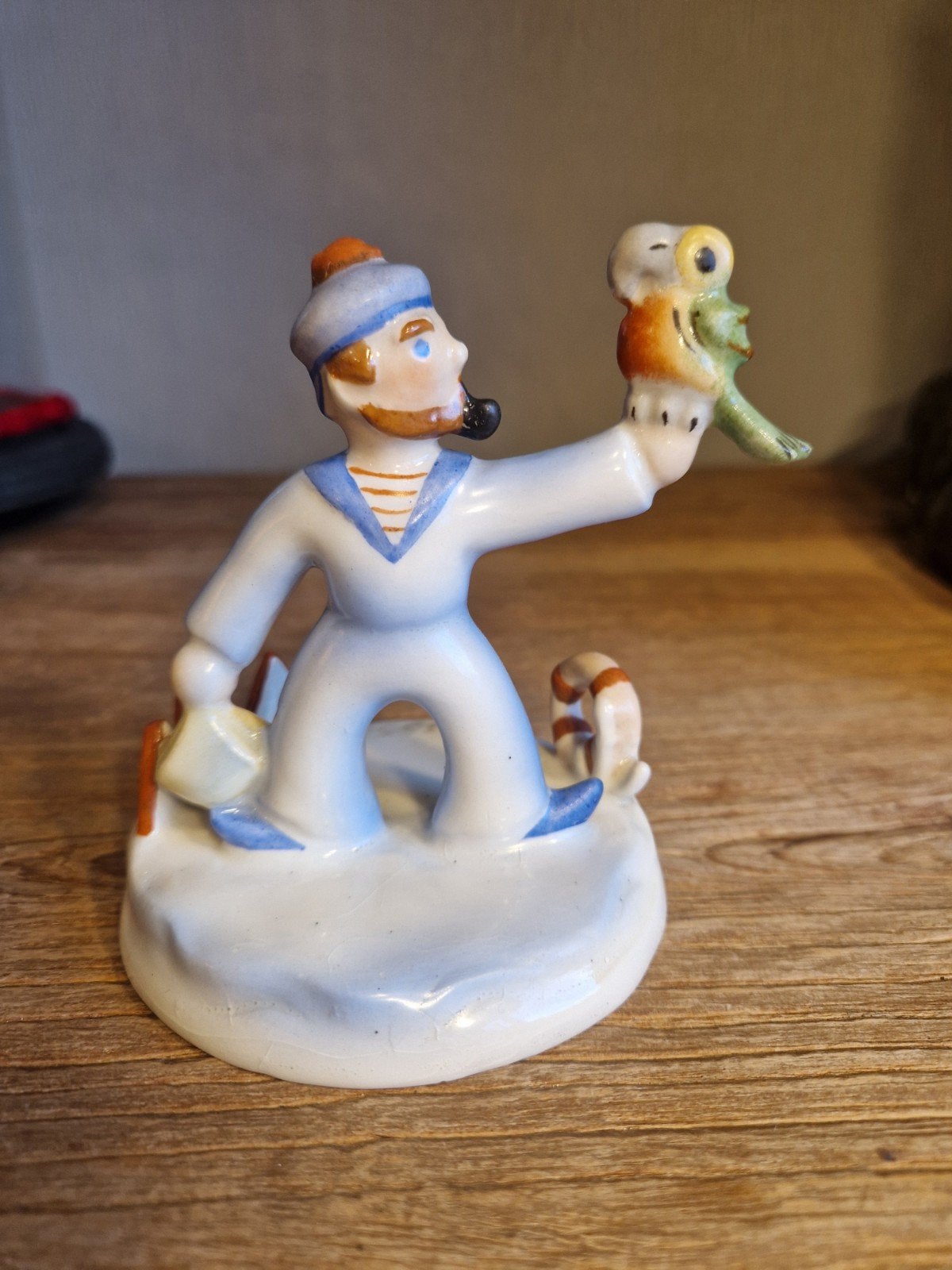 vintage beeldje porselein zeeman met papegaai, Ophalen of Verzenden