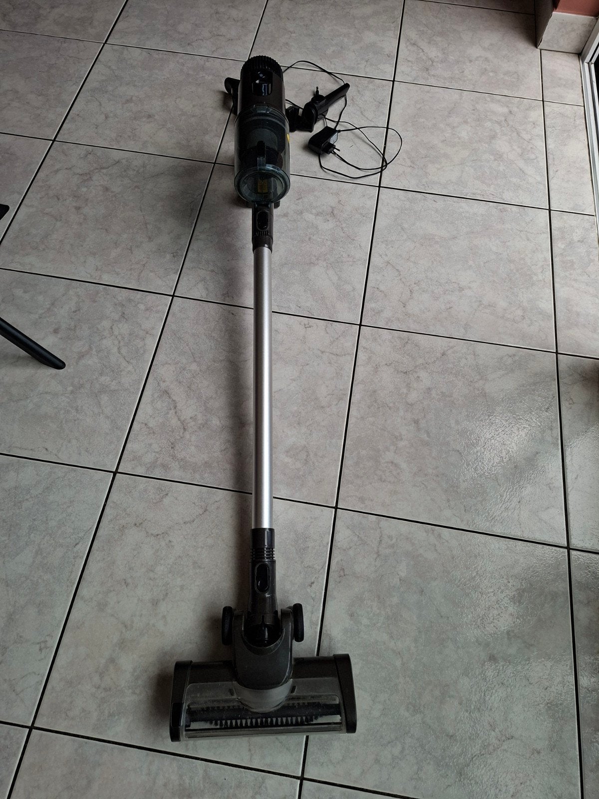 Steelstofzuiger oplaadbaar, Enlèvement, Comme neuf, Aspirateur balai