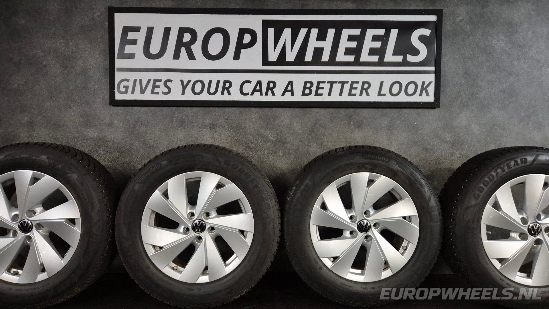 17 inch originele VW Tiguan Tayron Bari velgen winterbanden, Pneus et Jantes, Véhicule de tourisme, -, 17 pouces
