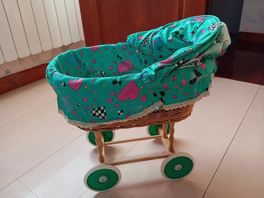 Berceau poupée, Enfants & Bébés, Enlèvement, Utilisé
