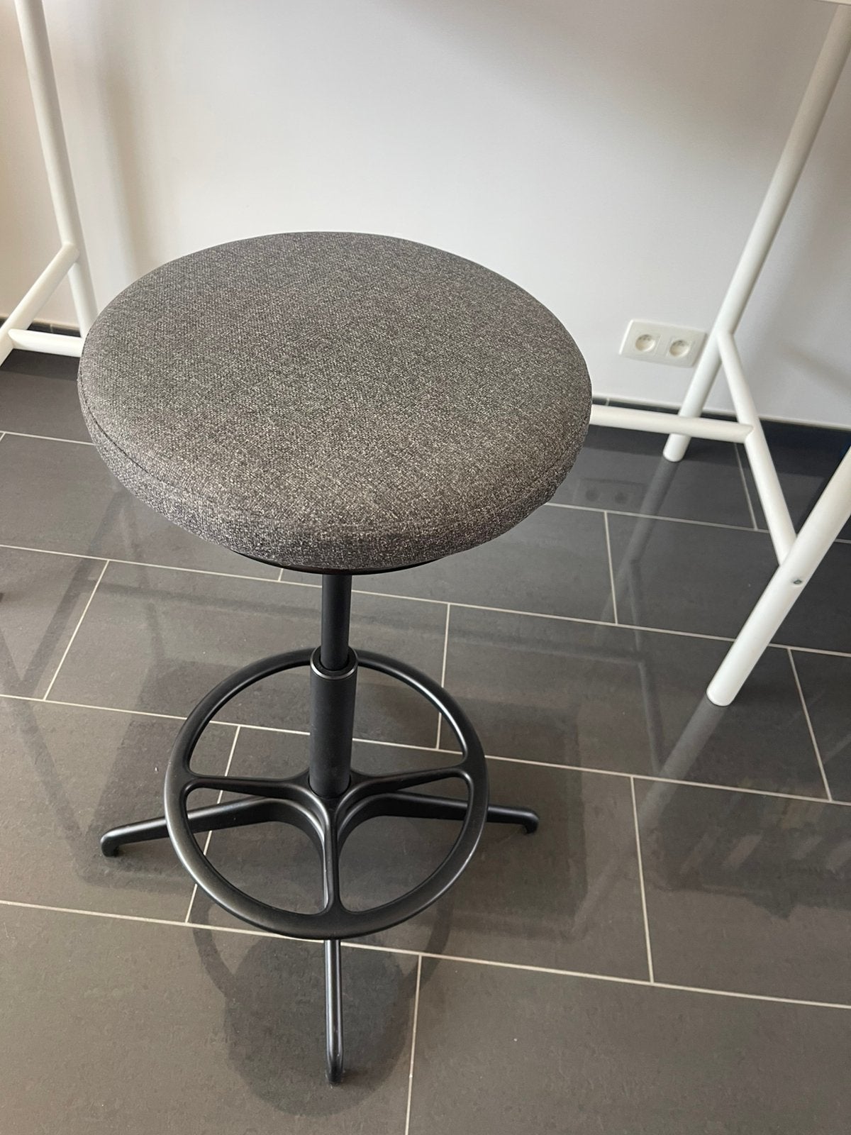 Tabouret ajustable IKEA LIDKULLEN, Enlèvement, Comme neuf