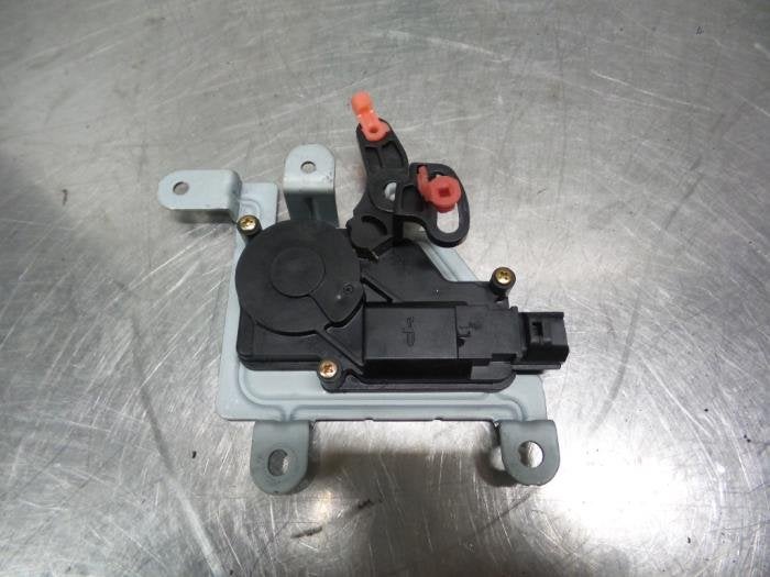 Module verrouillage central des portes d'un Kia Sorento (Sor, Kia, -, 3 mois de garantie, Utilisé