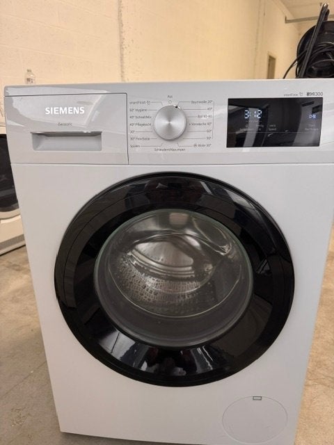 Lave linge Siemens IQ300, Electroménager, Lave-linge, Reconditionné, Chargeur frontal, 6 à 8 kg, Moins de 85 cm, 1200 à 1600 tours