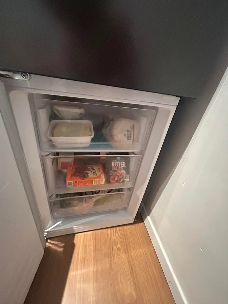 LG koelkast, Elektronische apparatuur, Ophalen, Zo goed als nieuw