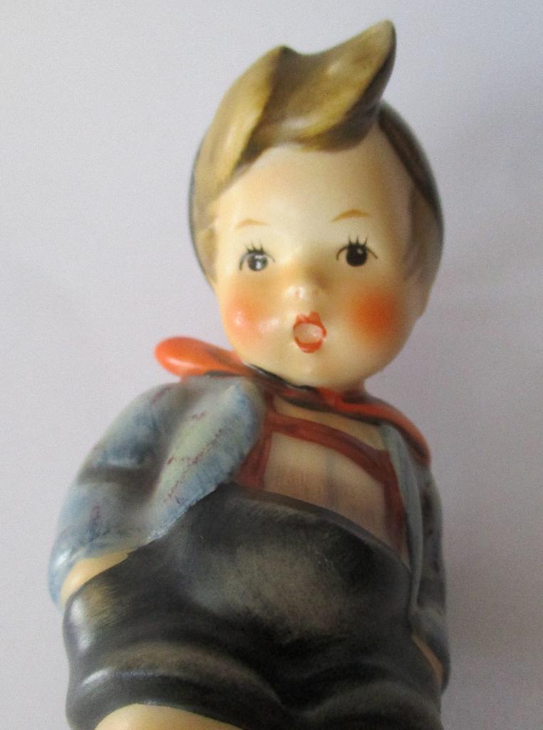M I Humm:66-Farm Boy-TMK-6 Excell. 1979-91‘-13½ cm-als NIEUW, Envoi
