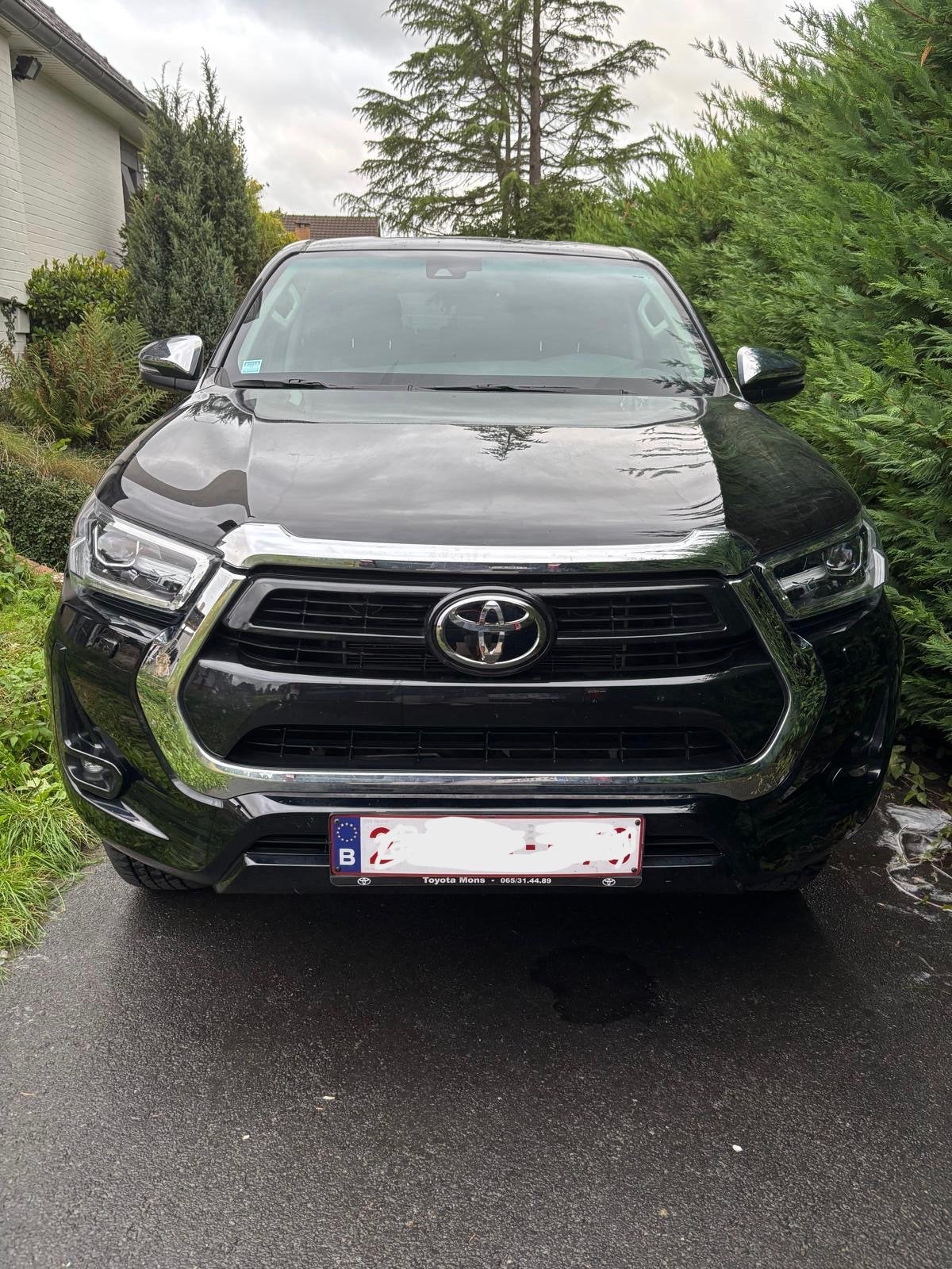 Toyota Hilux Lounge Double Cabine 2.8 204 ch Hardtop Alpha, Autos, Toyota, Achat, Electronic Stability Program (ESP), Noir, 5 portes