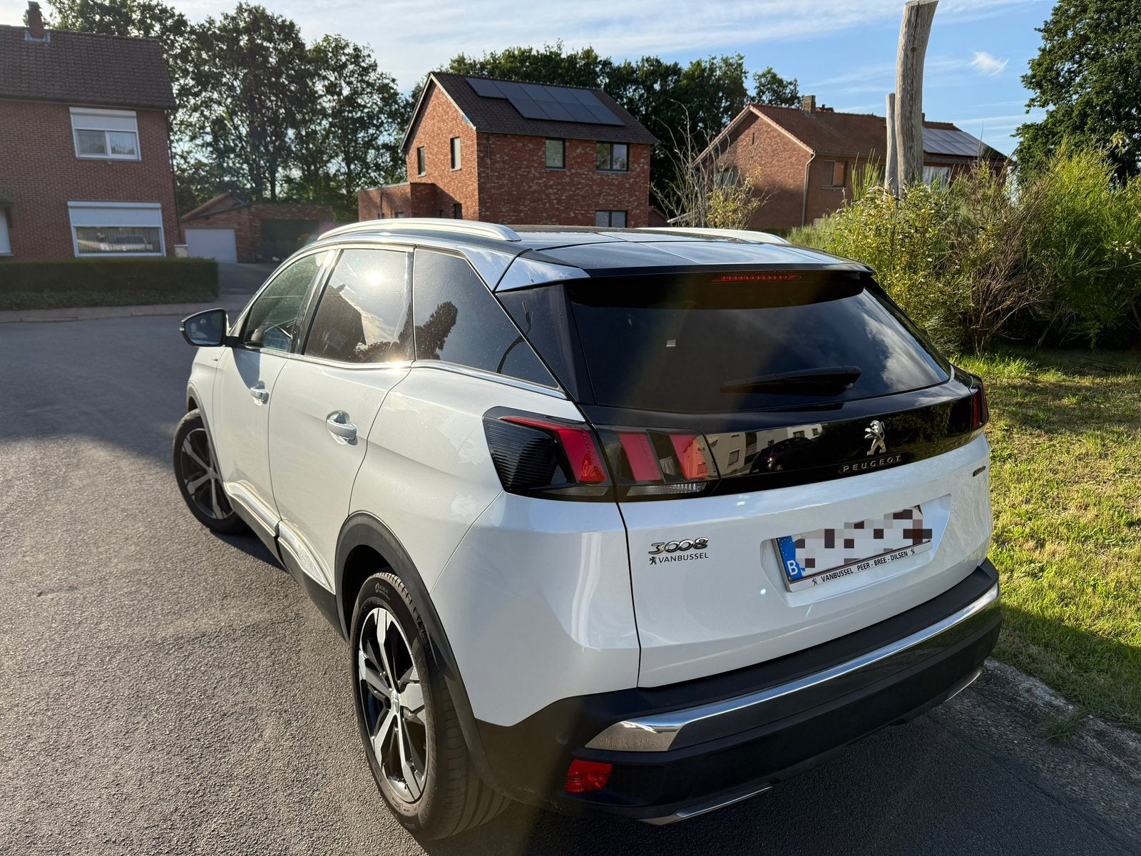 Peugeot 3008 GT Line // FULL OPTION // PANO, Autos, Peugeot, Achat, Boîte manuelle, Entretenue par le concessionnaire, Noir