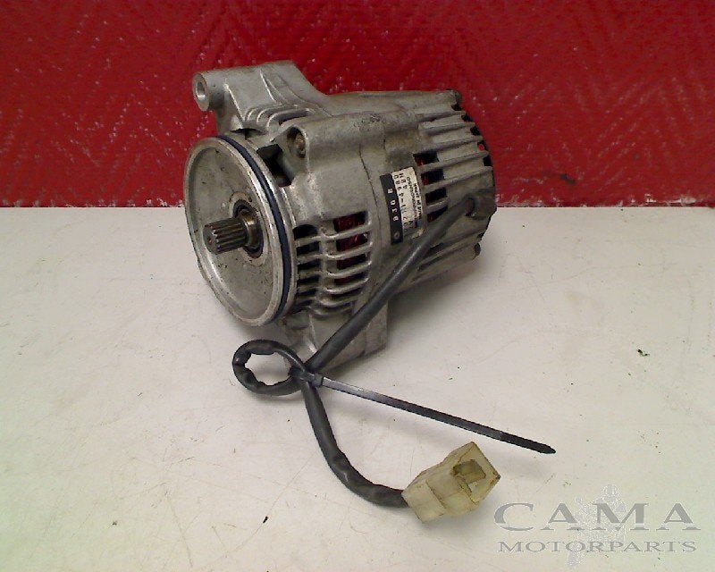 DYNAMO Yamaha YZF 750 R 1993-1998 (YZF750R) (100211-4980), Dhr. S. di Majo, Gebruikt, Info@cama-motorparts.nl, P.J. Troelstraweg 8 8
3144 CX  MAASSLUIS, NL