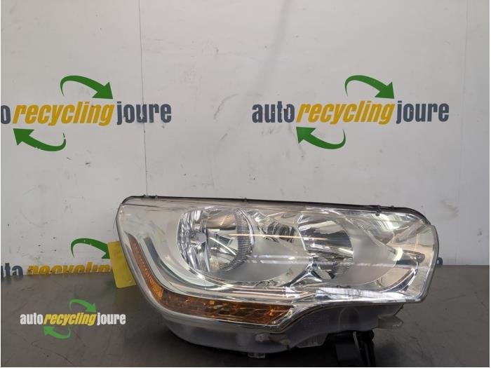 Phare droit d'un Citroen C4, Autos : Pièces & Accessoires, -, 3 mois de garantie, Utilisé, -