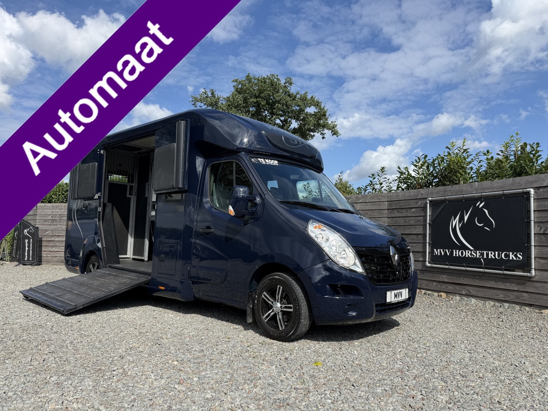 Renault Master | HORSETRUCK | STX | STALLION 5XL | 2018 | HE, Dieren en Toebehoren, Weduwestraat 12
4884MV  WERNHOUT, NL, Paardenwagentje NL | MVV HORSETRUCKS