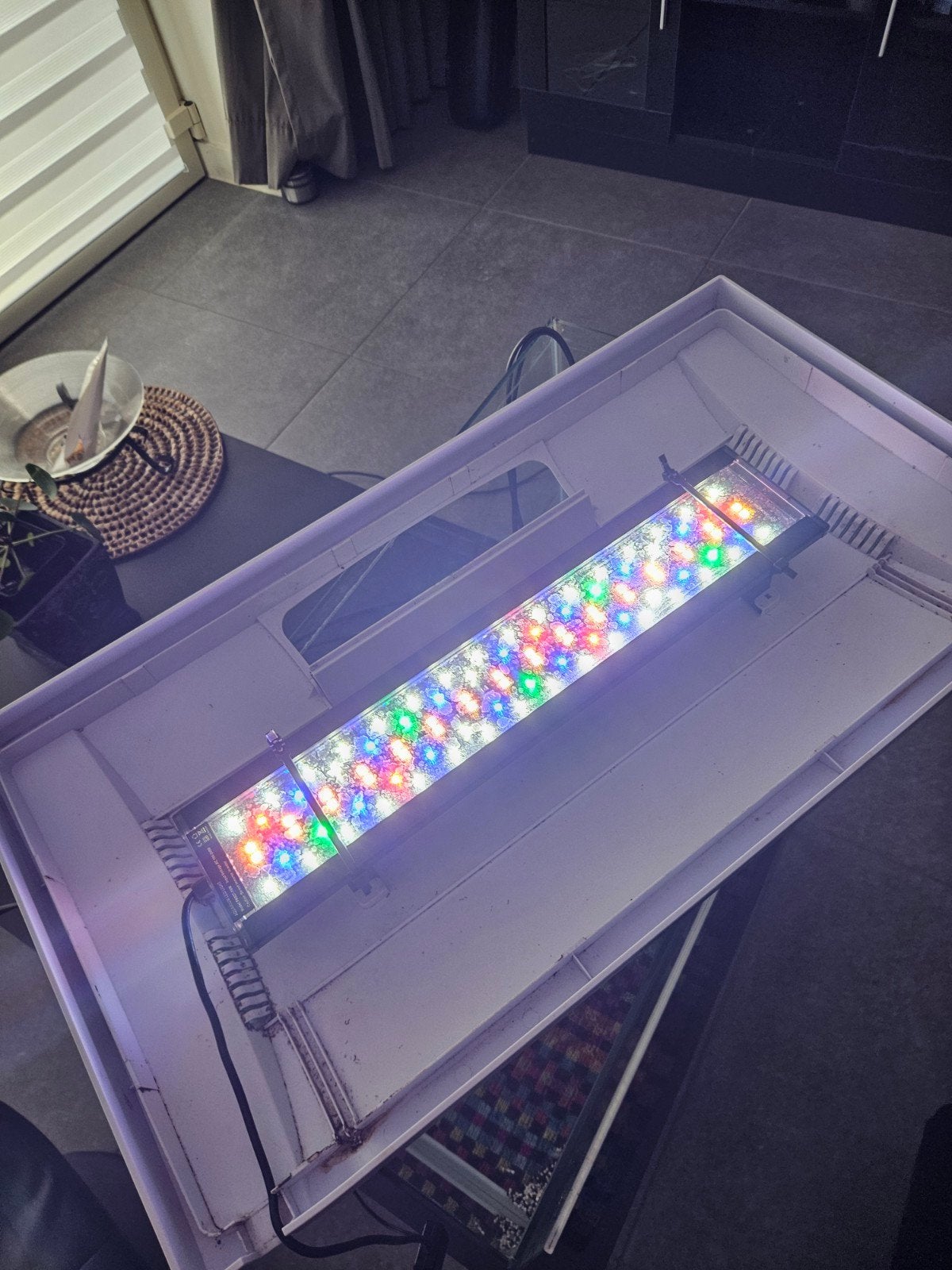compleet aquarium 58x30x40 full spectrum verlichting., Enlèvement, Utilisé, Superfish, Chauffage