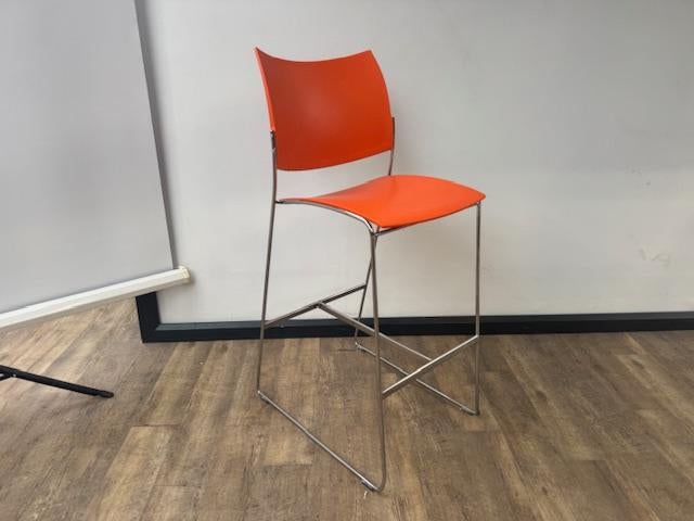 Casala Curvy design barkruk, Huis en Inrichting, Ophalen, Kunststof