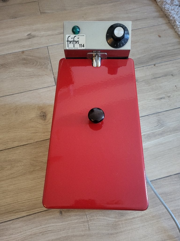 Machine à pop-corn Frifri 114 rouge/blanc + Coca-Cola !, 3 à 4 litres, Enlèvement, Utilisé, Pan intérieur amovible