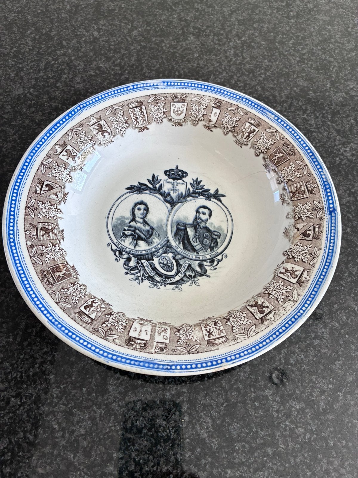 Antiek bord van Boch Frères, Antiek en Kunst, Ophalen