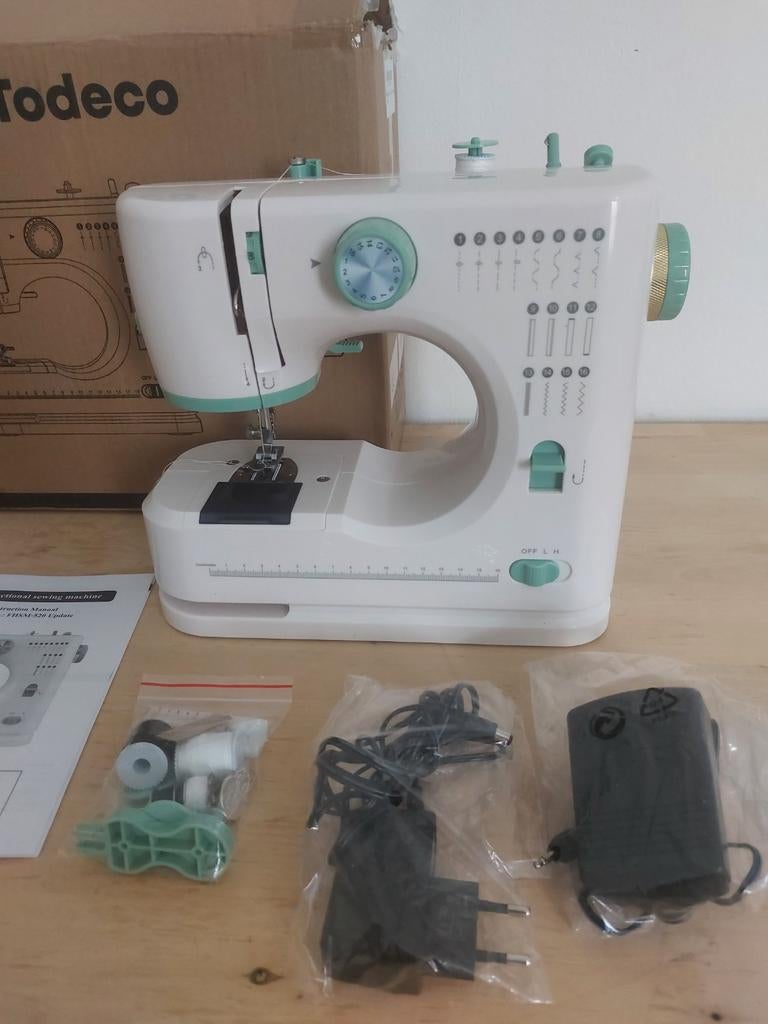 Machine à coudre, Machine à coudre