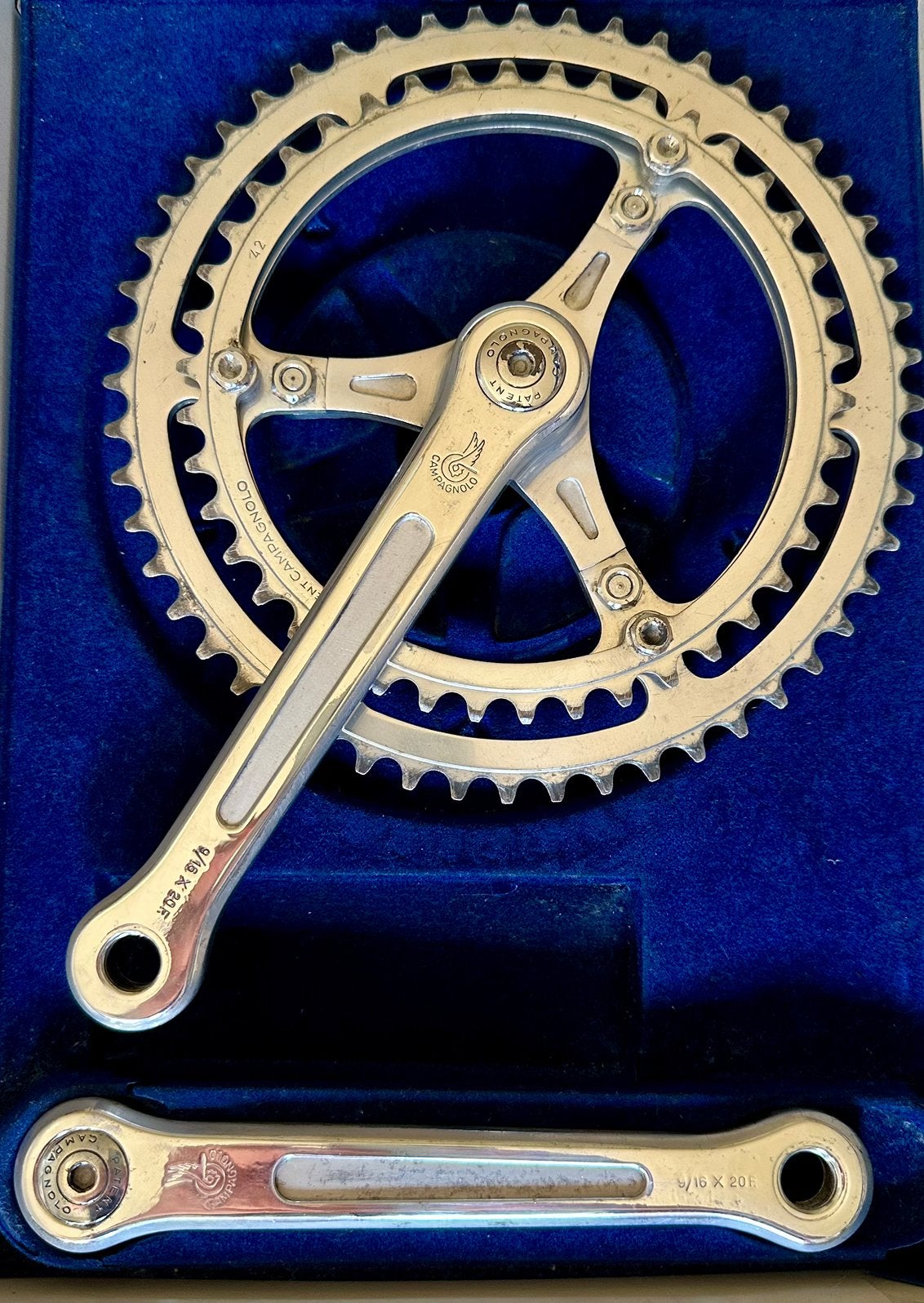 Pédalier Campagnolo vintage avec plateaux, Vélos & Vélomoteurs, Enlèvement ou Envoi, Comme neuf, Racefiets