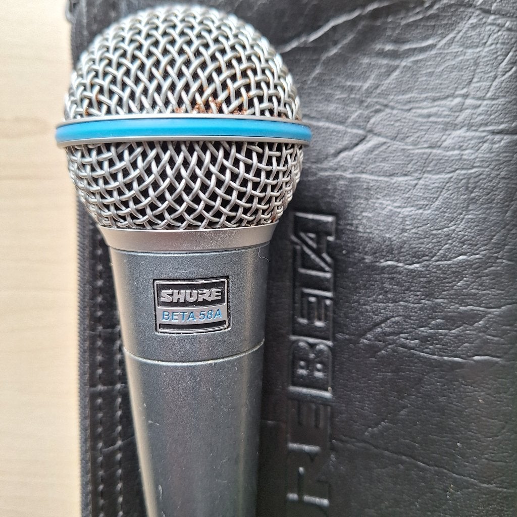 zangmicrofoon shure beta sm58a, Musique & Instruments, Microphones, Enlèvement, Comme neuf, Micro chant