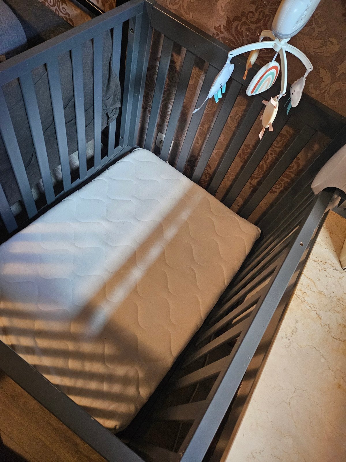 parc pour bébé + matelas, Enfants & Bébés, Enlèvement