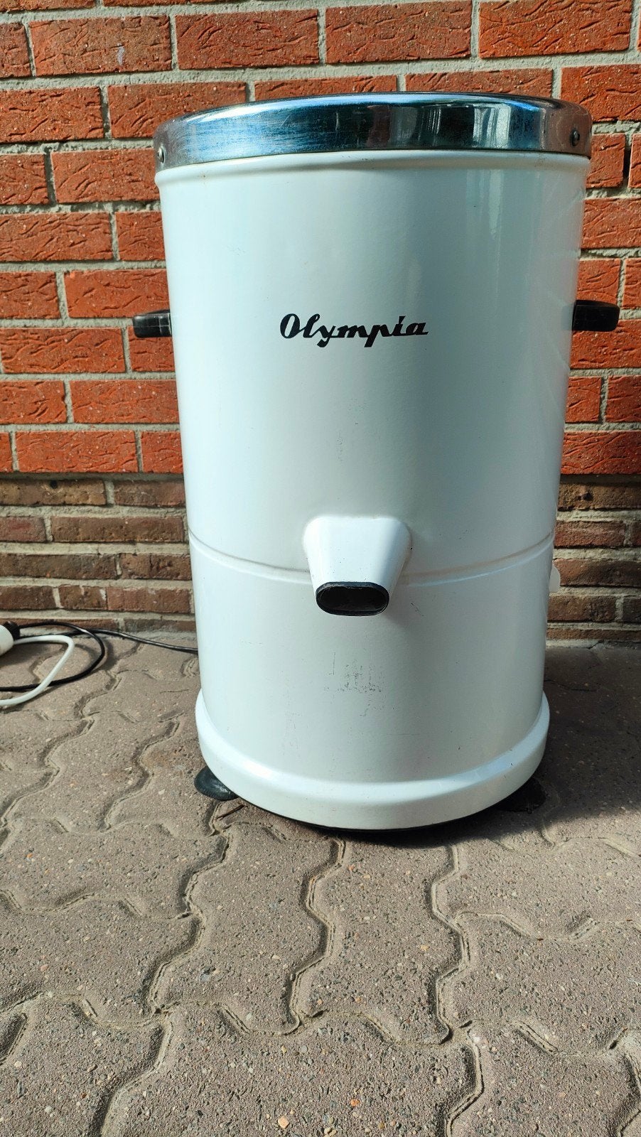 Droogzwierder Olympia., Elektronische apparatuur, Droogkasten, Ophalen