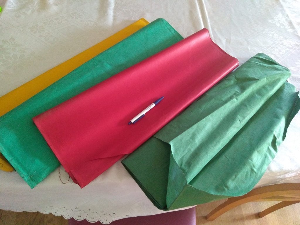Tissus pour bricolage, Ophalen, Textiel, Meerkleurig, Zo goed als nieuw