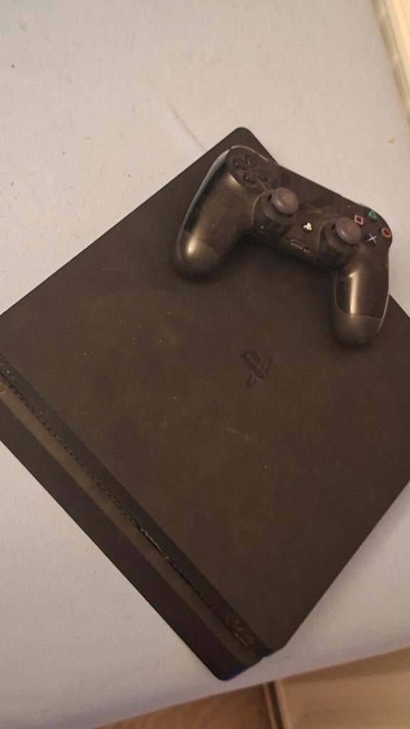 Disponible avec une manette, 70 euros (toujours populaire), Enlèvement