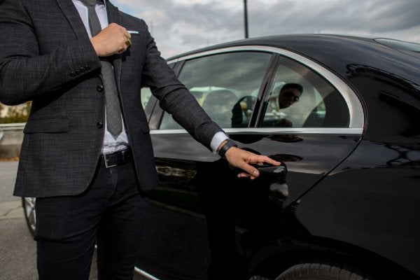Goedkope taxi, Vacatures