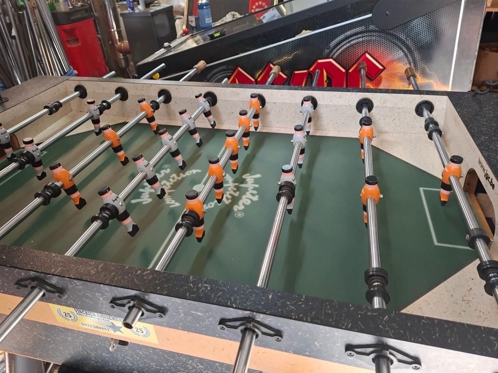 Jupiter voetbaltafels., Ophalen, Zo goed als nieuw, Biljarttafel