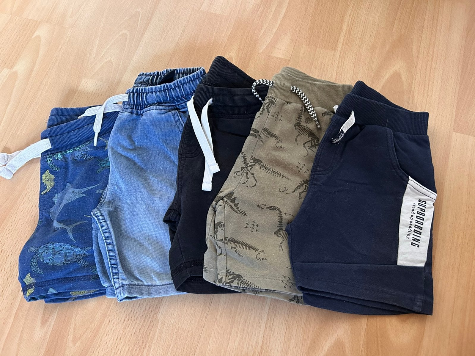 Pakketje Jongens shorts maat, Kleding | Heren, Heren-kledingpakketten, Ophalen, Zo goed als nieuw