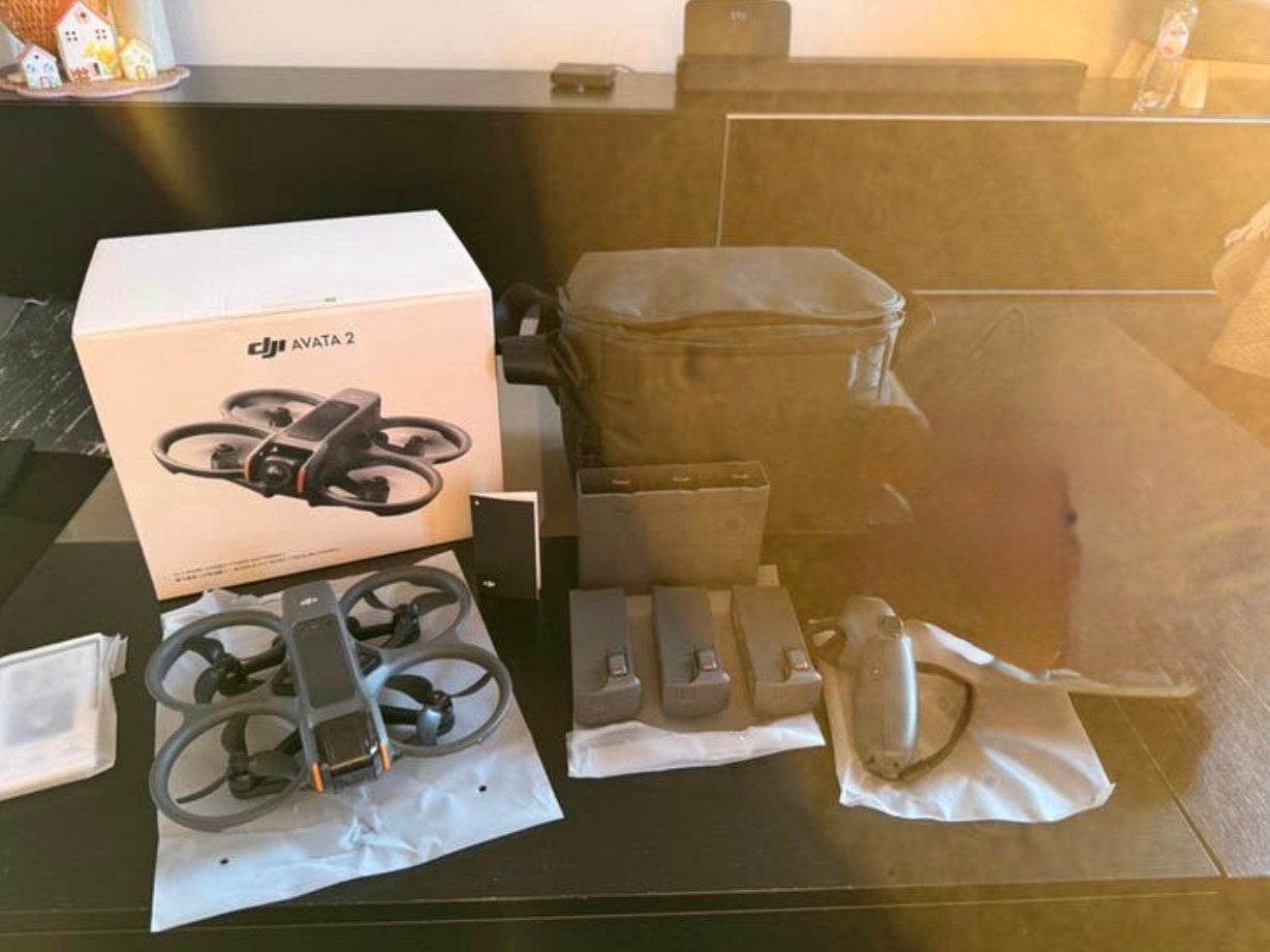 DJI avata 2 fly more *nieuw* met motion controller 3, Hobby en Vrije tijd, Quadcopter of Multicopter, Nieuw, Met camera, Ophalen