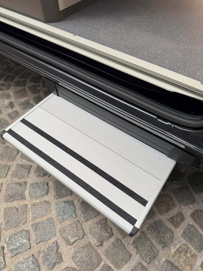 Bravia Mobil Swan 599 Pop-Up | Nieuw | Automaat 4 pers., Automaat, Buscamper of Camperbus, Ringverwarming, Bedrijf