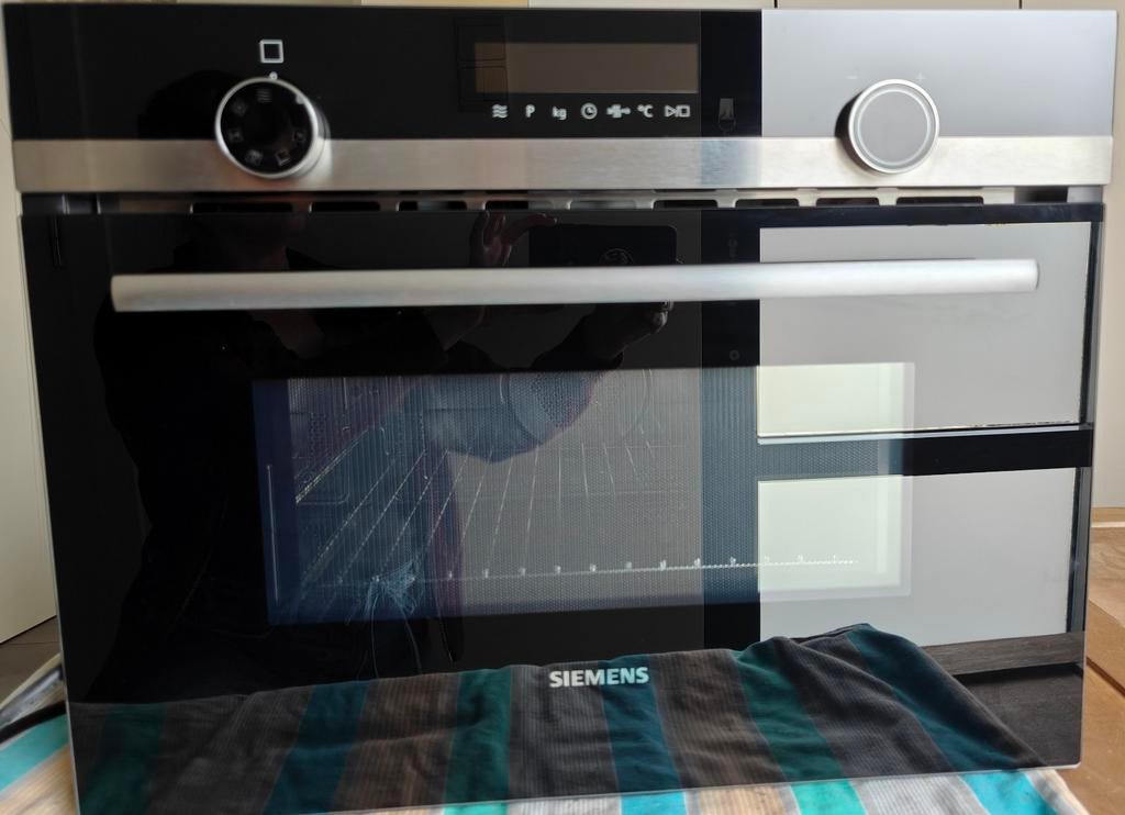 Siemens combi oven + magnetron | 60x45 | zo goed als nieuw, Ophalen, Microgolfoven, Hete lucht, Zo goed als nieuw