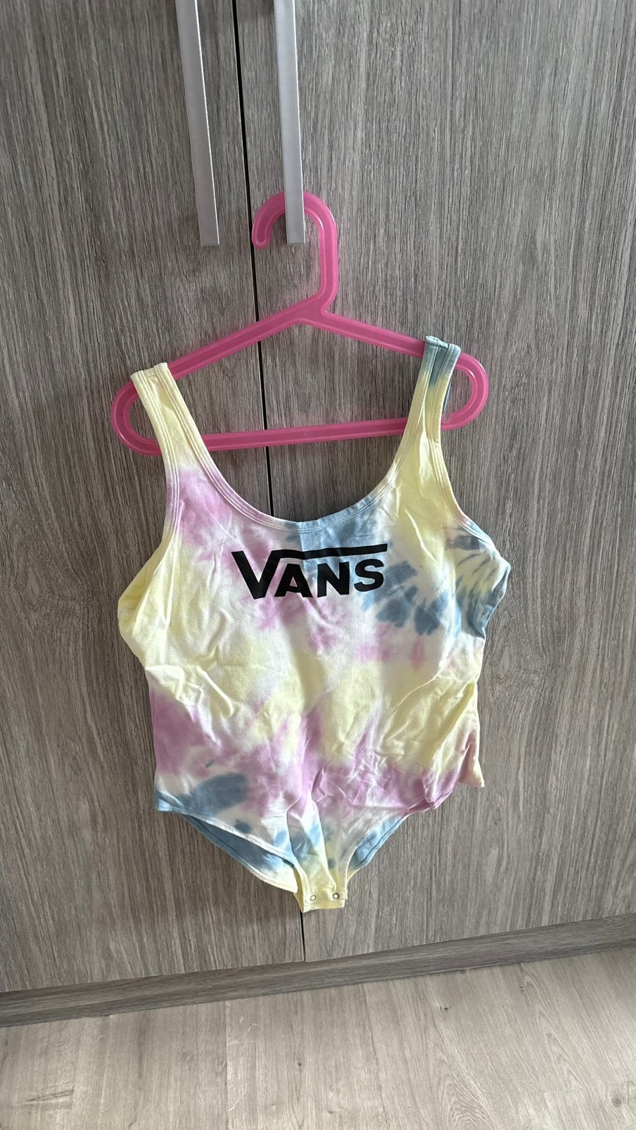 Body Vans, Enlèvement, Neuf