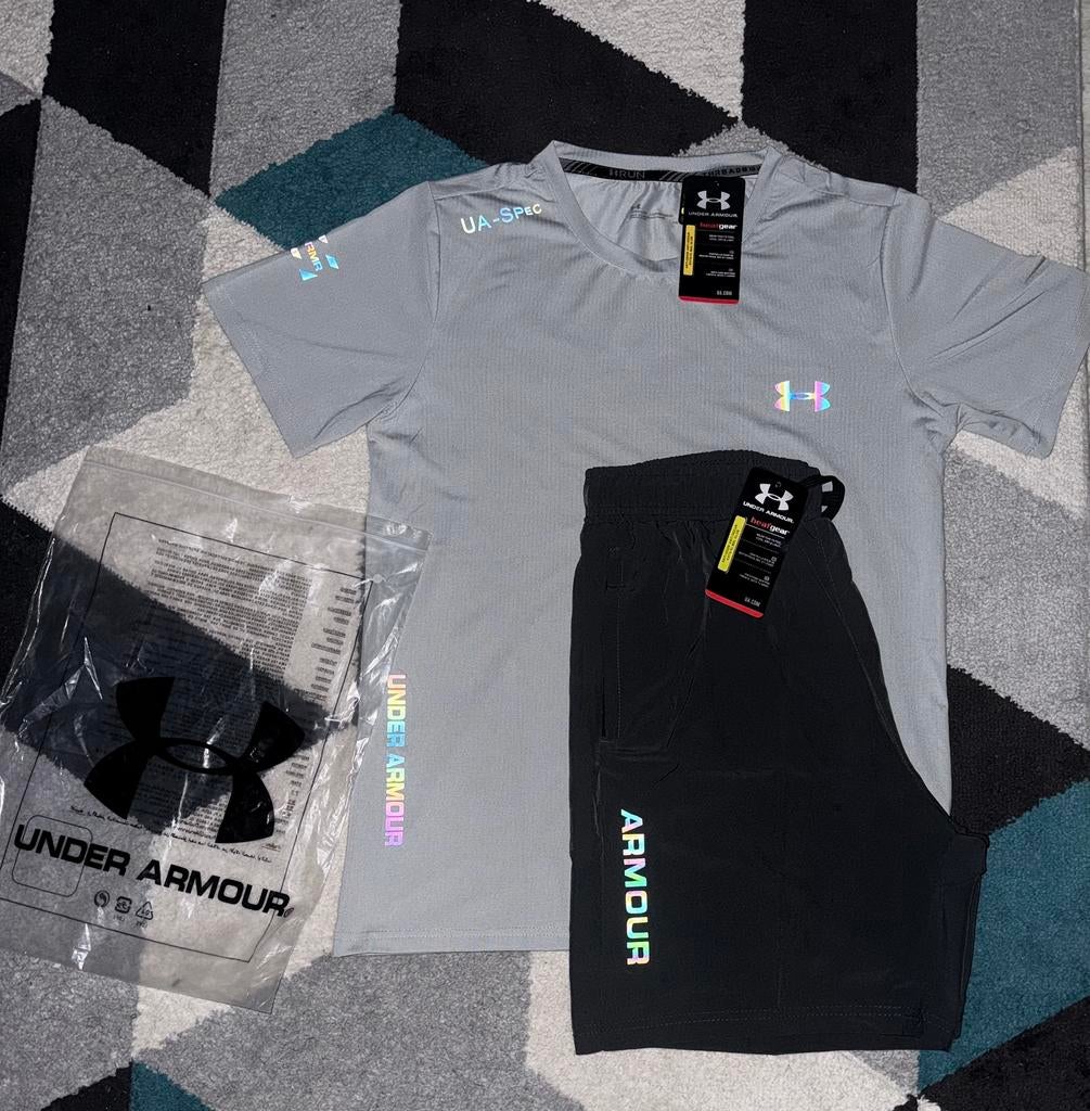 Ensemble Under Armour M, Enlèvement ou Envoi, Neuf, Taille 48/50 (M), Gris