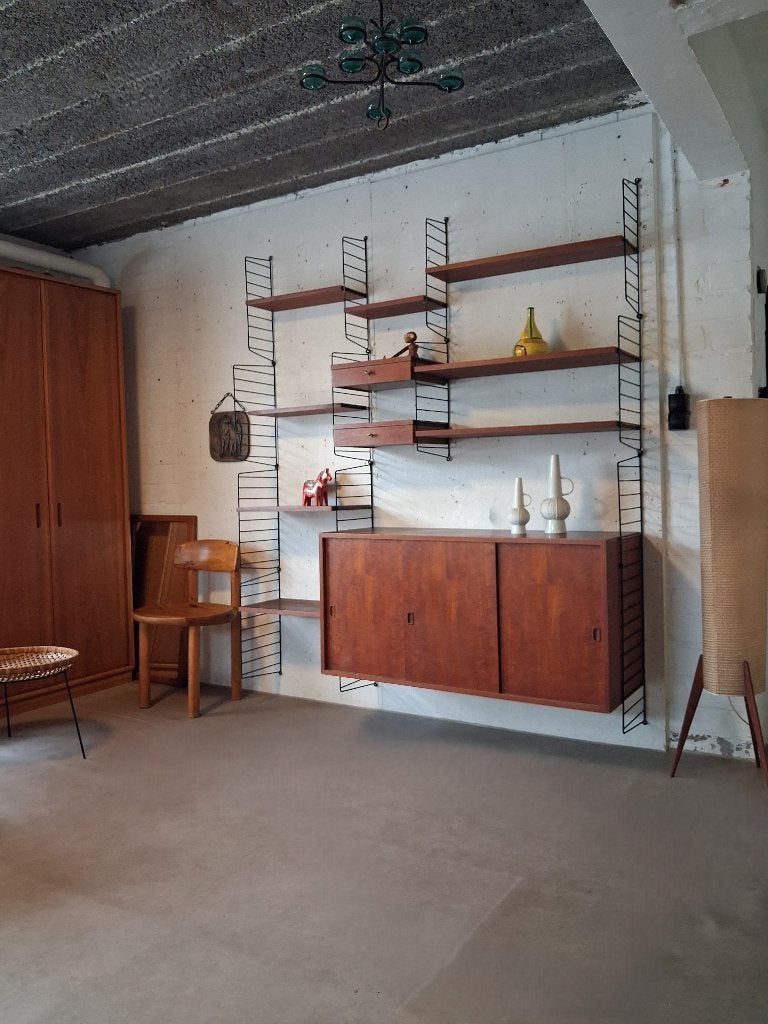 Nisse String teak wandmeubel met dressoir, retro jaren 60, Ophalen, Gebruikt, 150 tot 200 cm, Met lade(s)