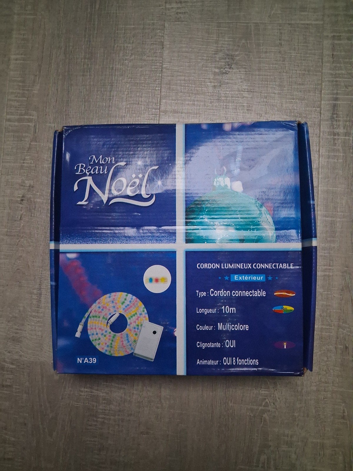 Guirlande de Noël, Enlèvement, Neuf