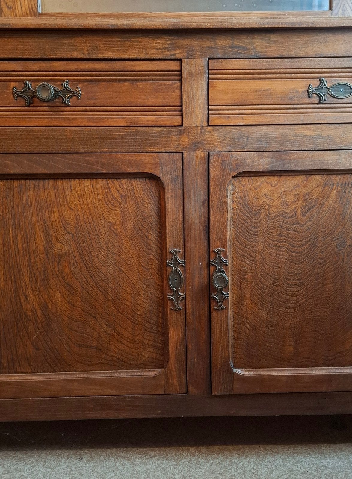 Commode classique en chêne avec miroir, Enlèvement