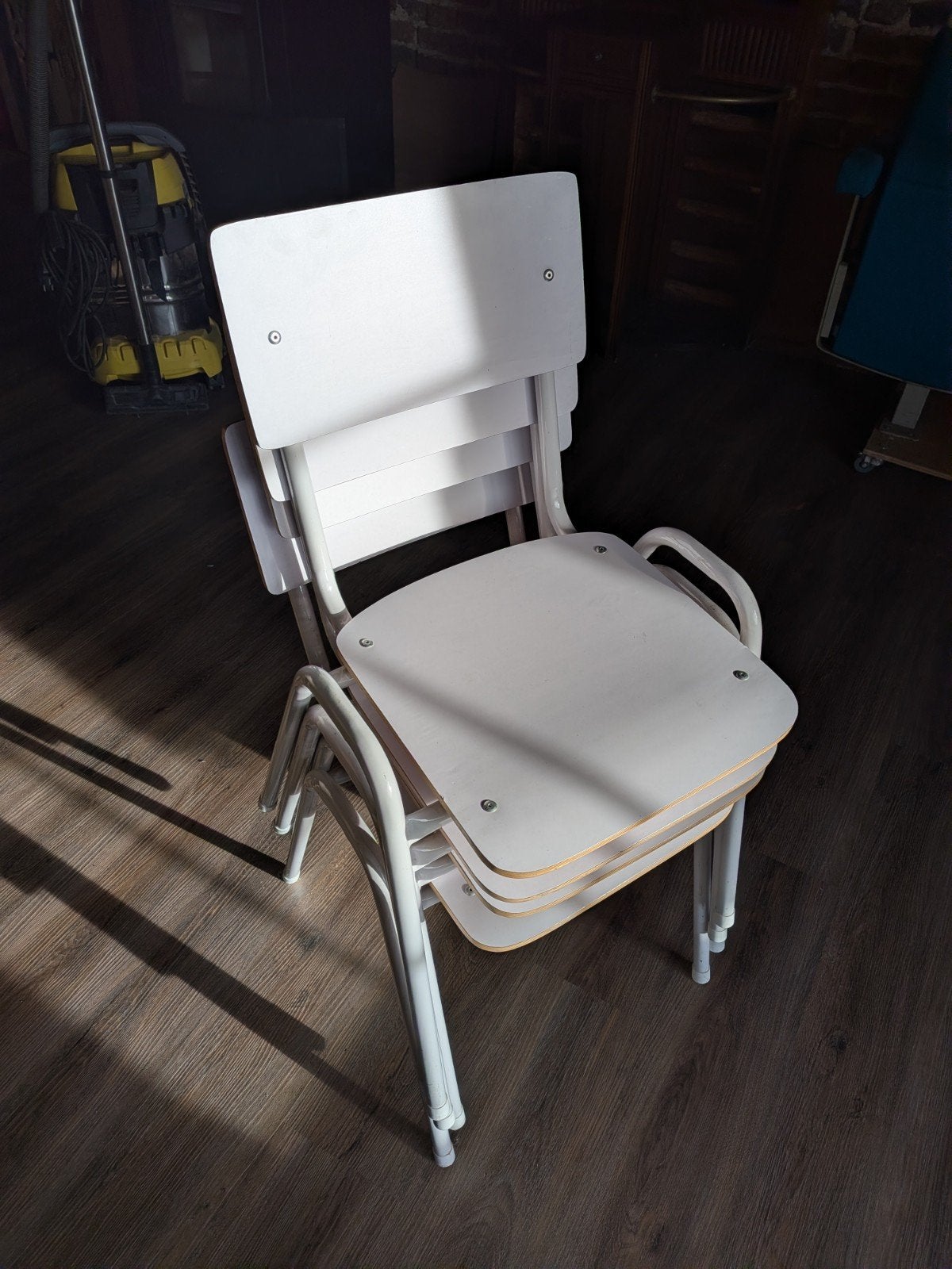 4 witte schoolstoelen, Ophalen of Verzenden