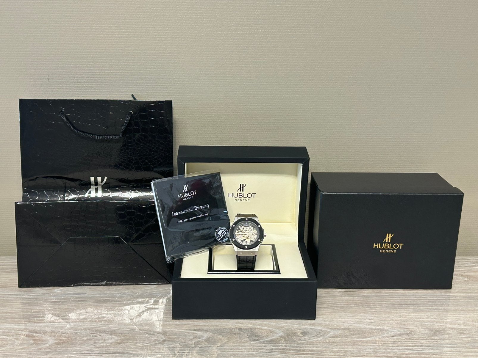 Hublot Horloge AUTOMATIC - GLOEDNIEUW!, Ophalen, Nieuw, Polshorloge