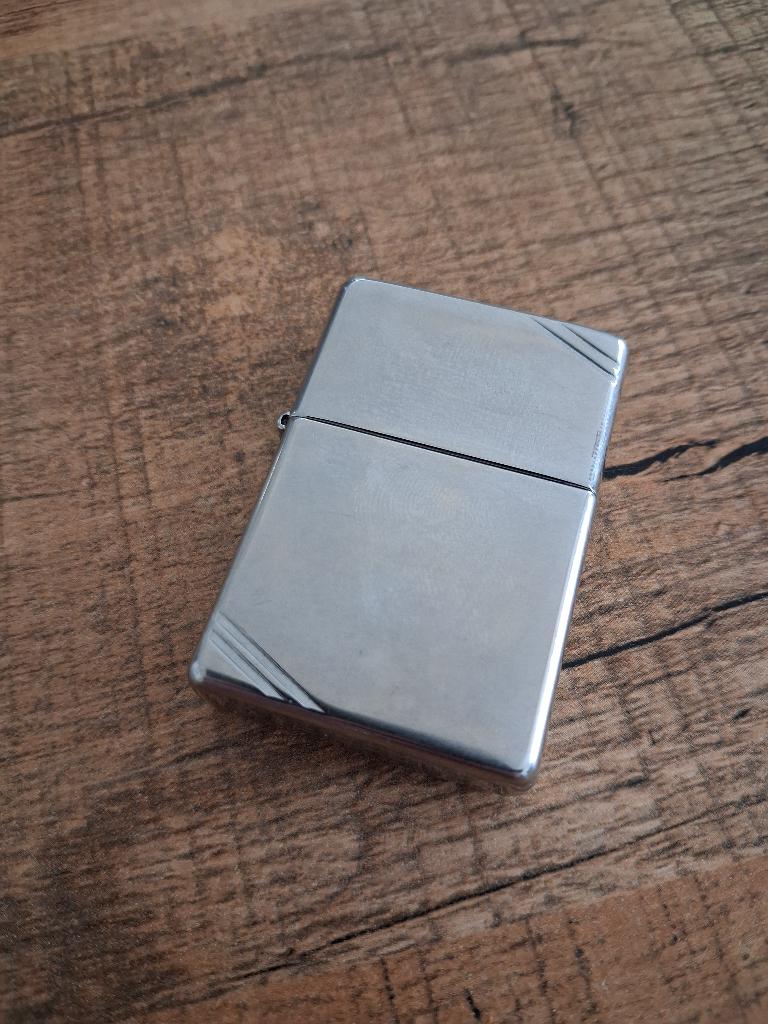 Zippo, Verzenden, Zo goed als nieuw, Aansteker