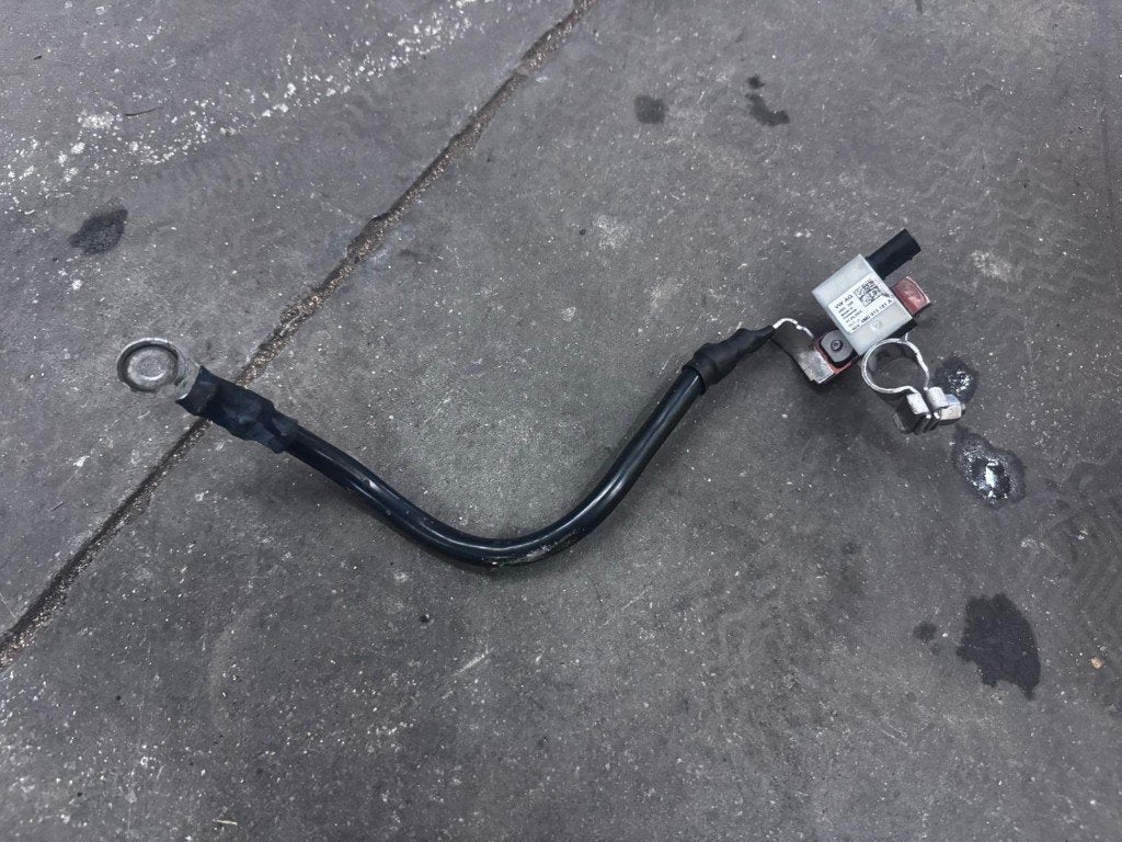 Porsche Cayman GT4 RS accu-massakabel, Ophalen, Gebruikt, Porsche