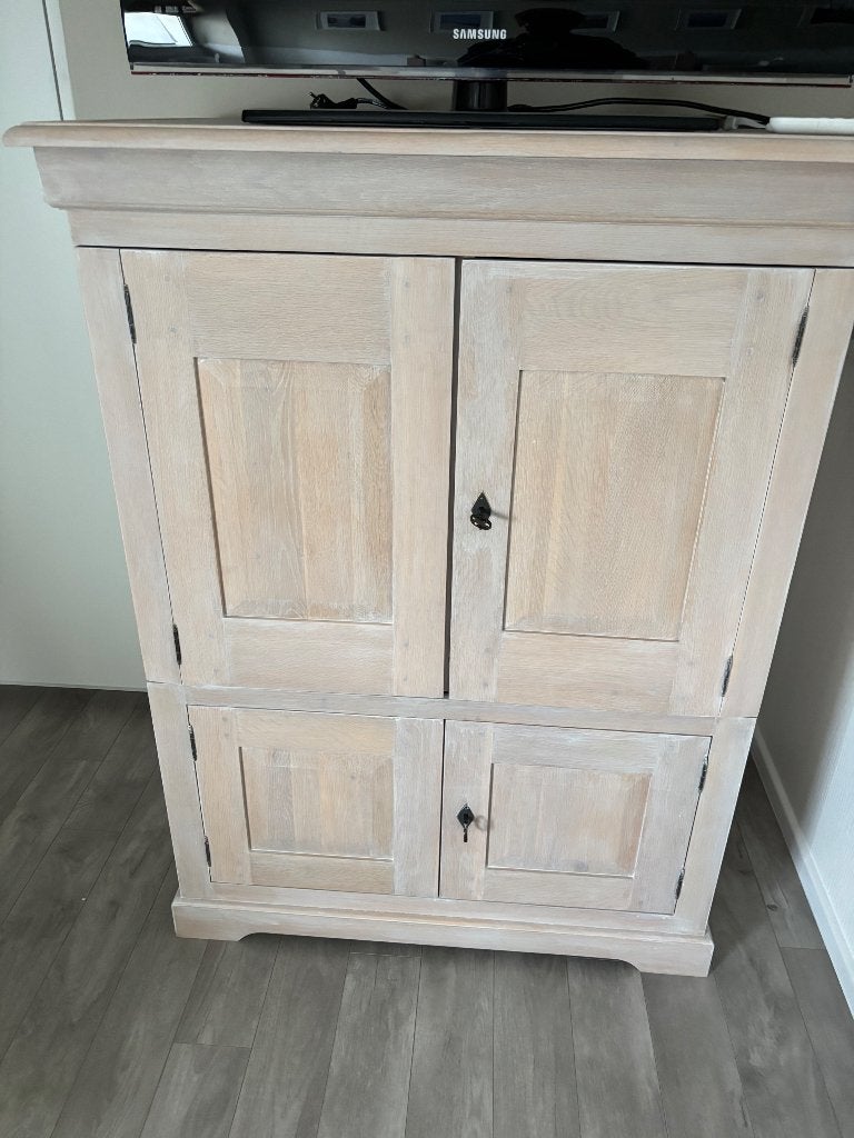 Massief eiken TV kast te koop voor 350€, Huis en Inrichting, Ophalen, 100 tot 150 cm, Eikenhout, 50 tot 100 cm