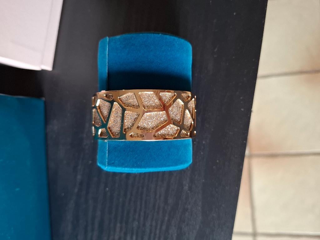bracelet doré Les Georgettes neuf, Enlèvement, Neuf