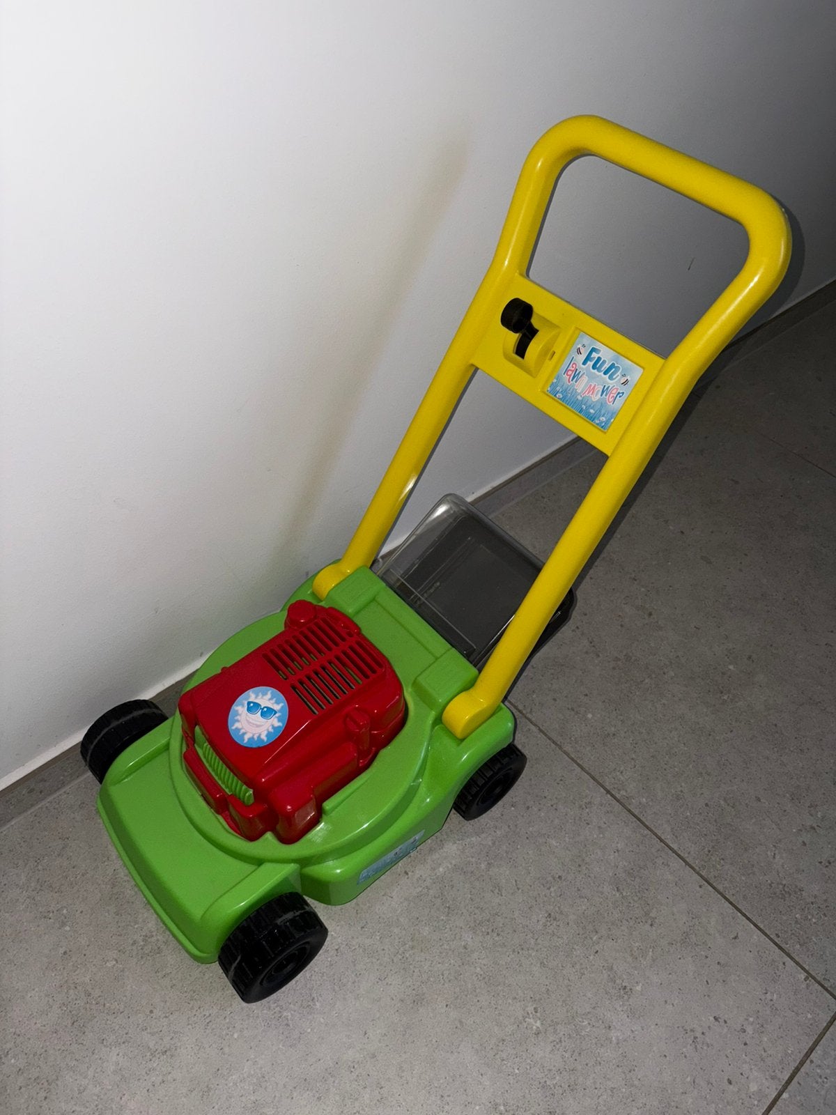 Kindergrasmaaier, Ophalen, Zo goed als nieuw