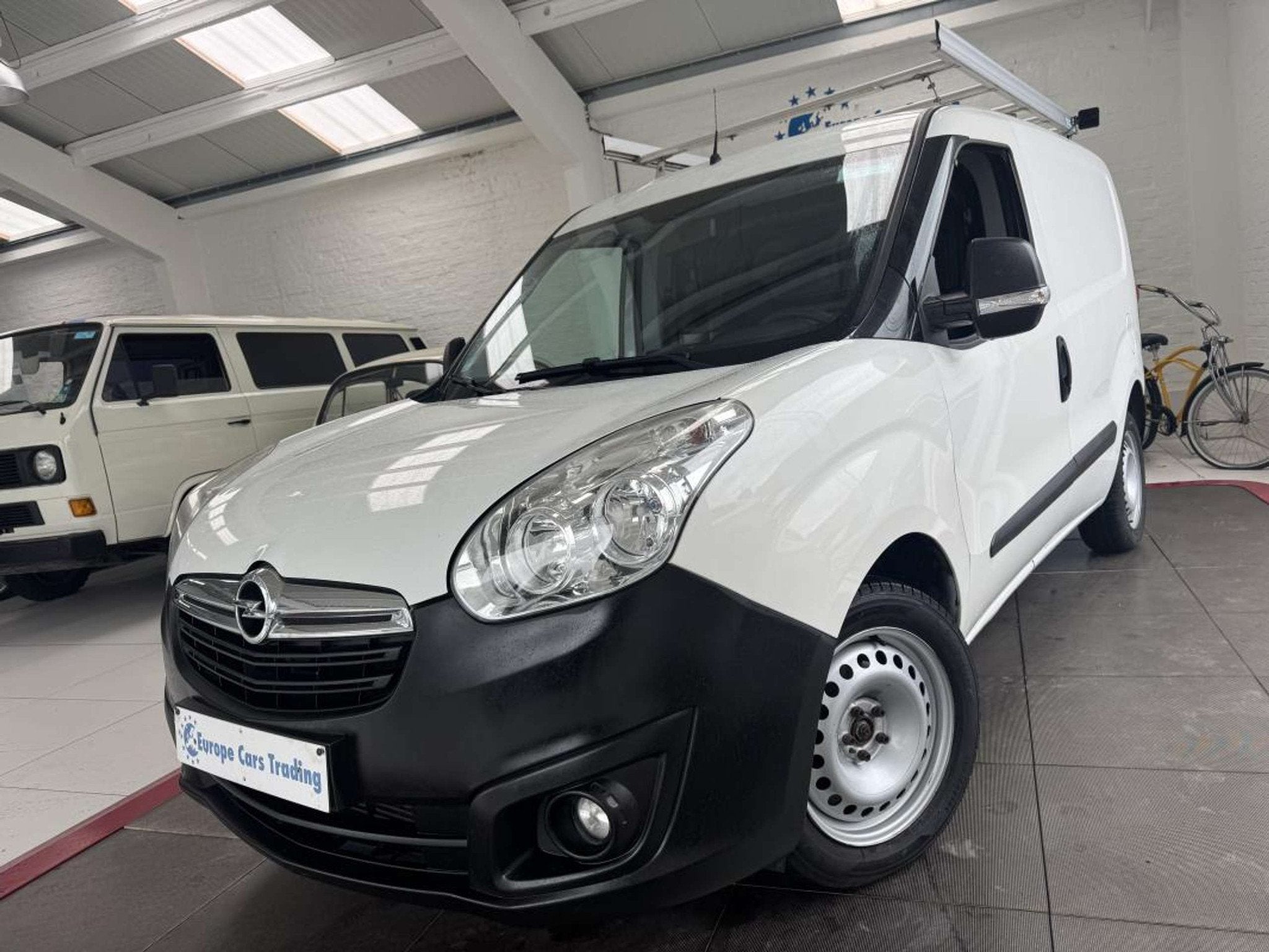 Opel Combo FOURGON 1.6CDTI 90CH BVA DISTRIBUTION OK CLIM GAR, Achat, 90 ch, Entreprise, 2 places