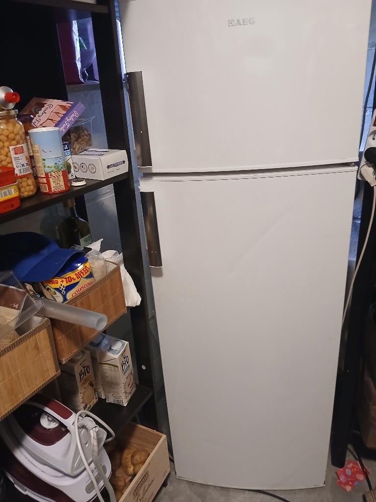 Frigo 2 portes AEG, Electroménager, Enlèvement, Utilisé, Avec compartiment congélateur, 140 à 160 cm