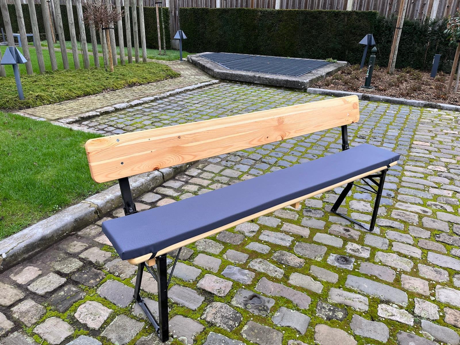 2 tuinbanken met leuning, Ophalen, Zo goed als nieuw